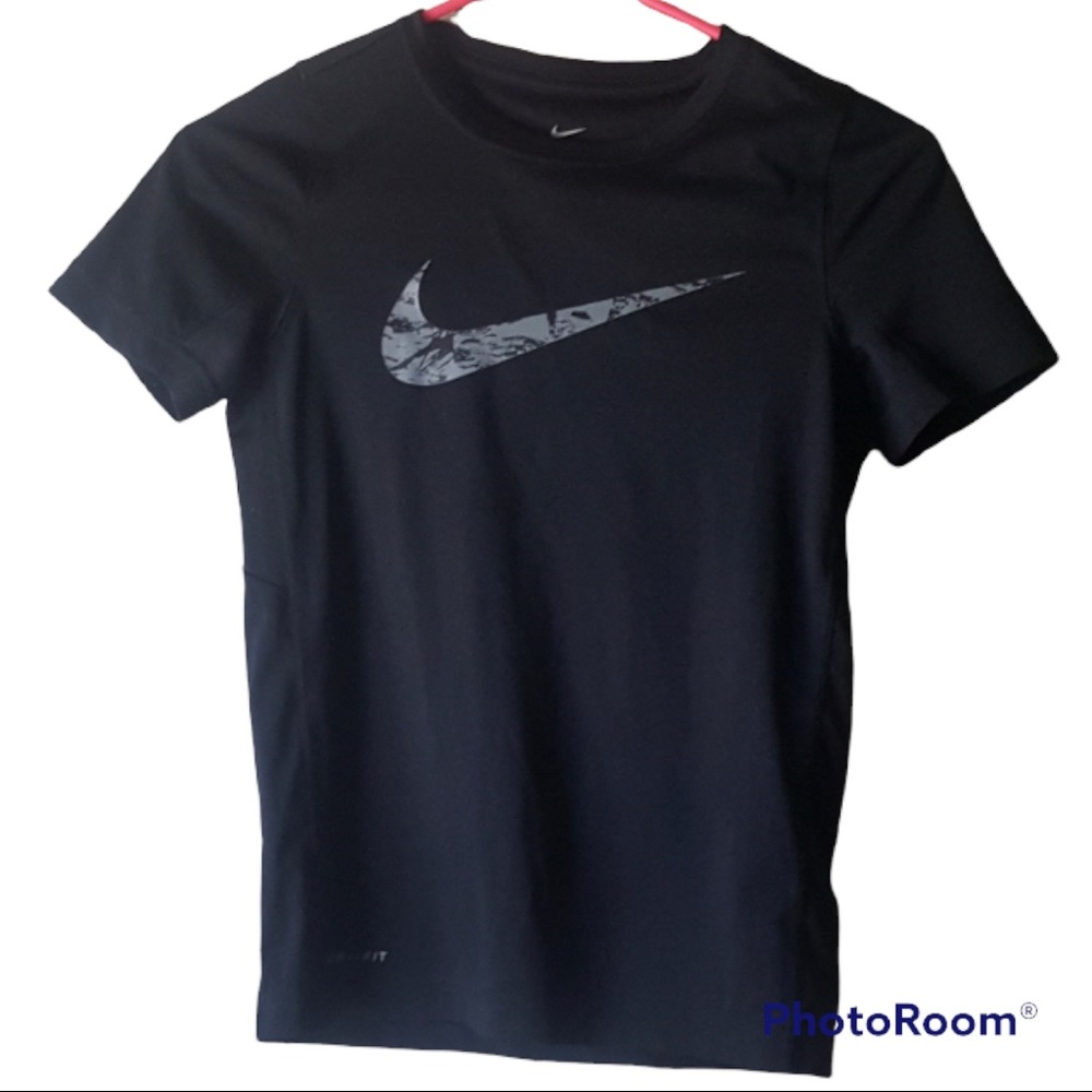 Nike Black Dri Fit T-Shirt Size S